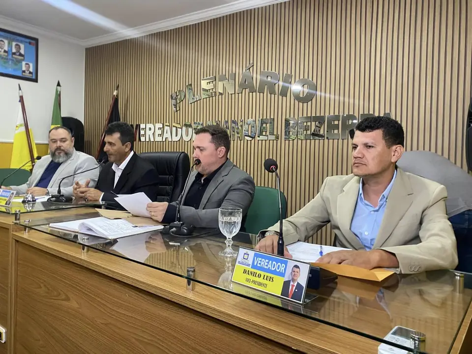Em sessão produtiva, Câmara Municipal de São João do Cariri realiza sua terceira sessão ordinária