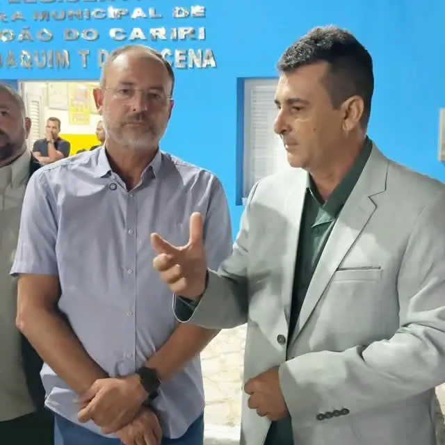 Legislativo Municipal moderniza frota com novo veículo 0km entregue oficialmente
