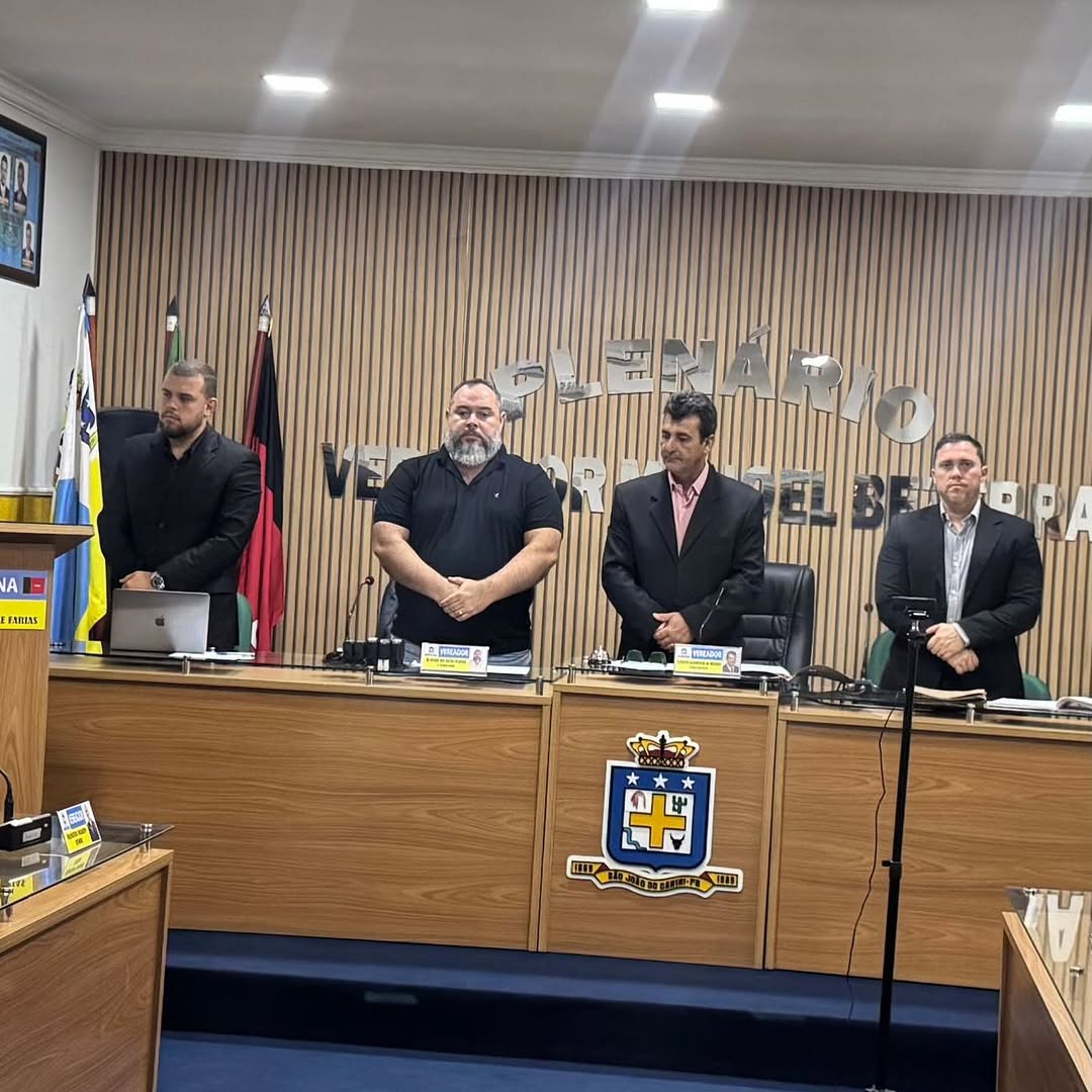 Câmara de São João do Cariri encerra 2025 aprovando LOA e quinquênio